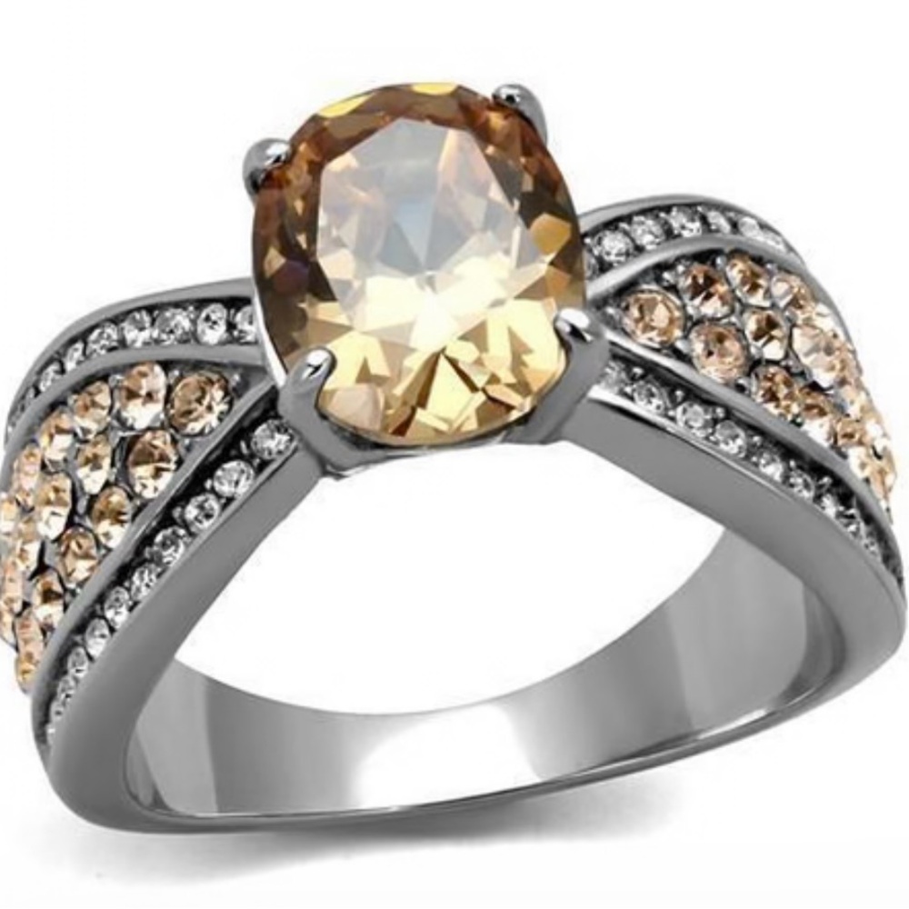 Beautiful champagne colored grade AAA simulated stone NWT